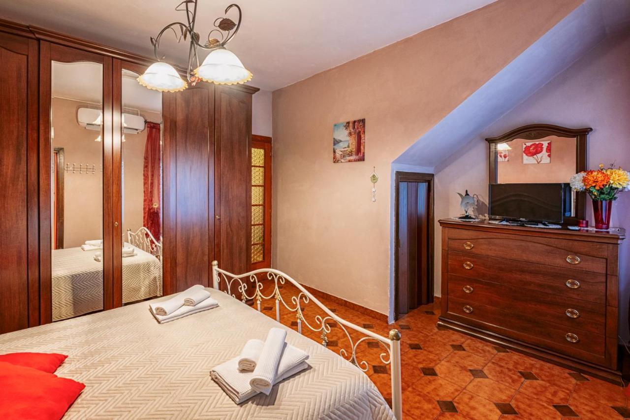 B&B Borgo Antico Papasidero Екстер'єр фото